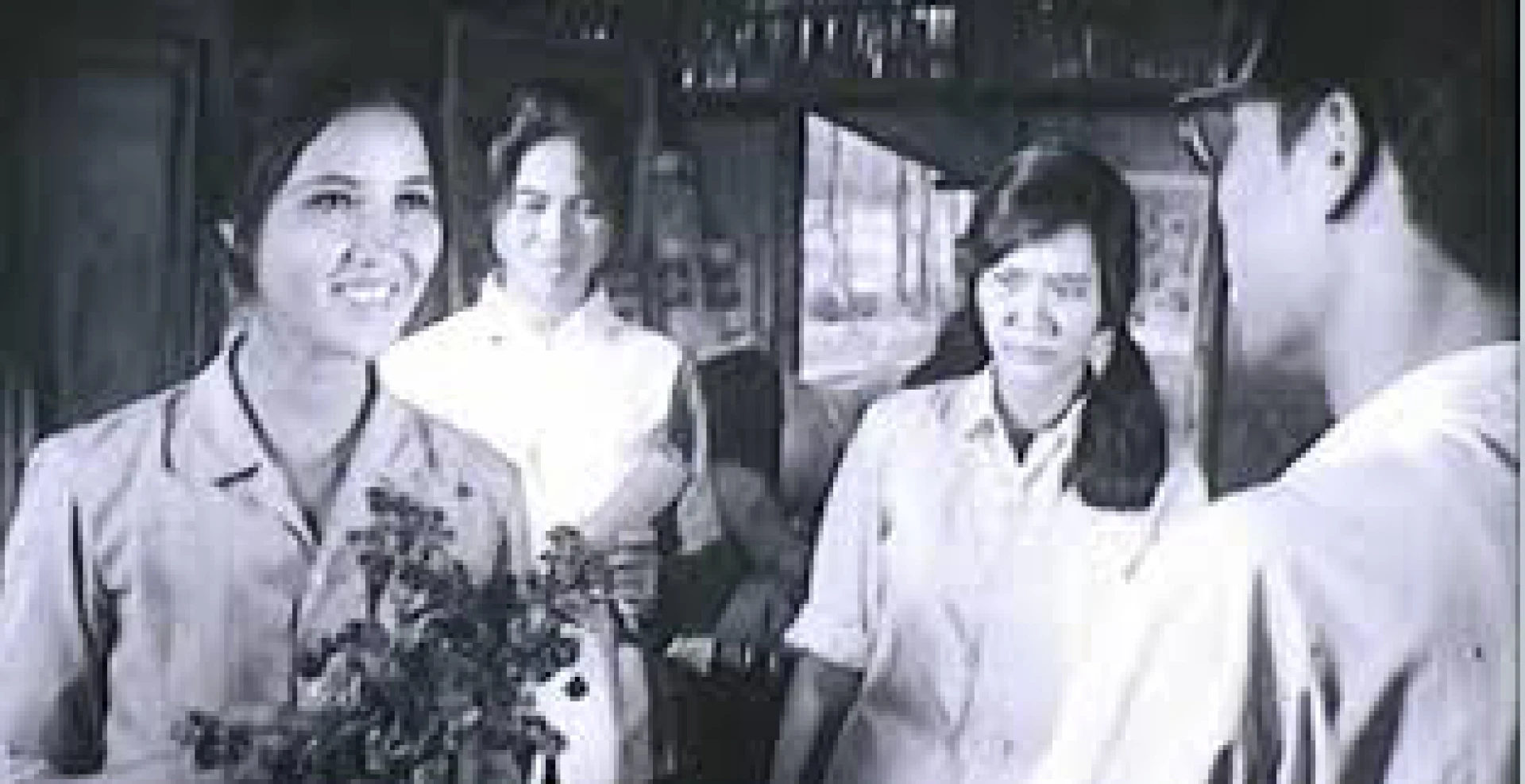 Bình Minh Xôn Xao
