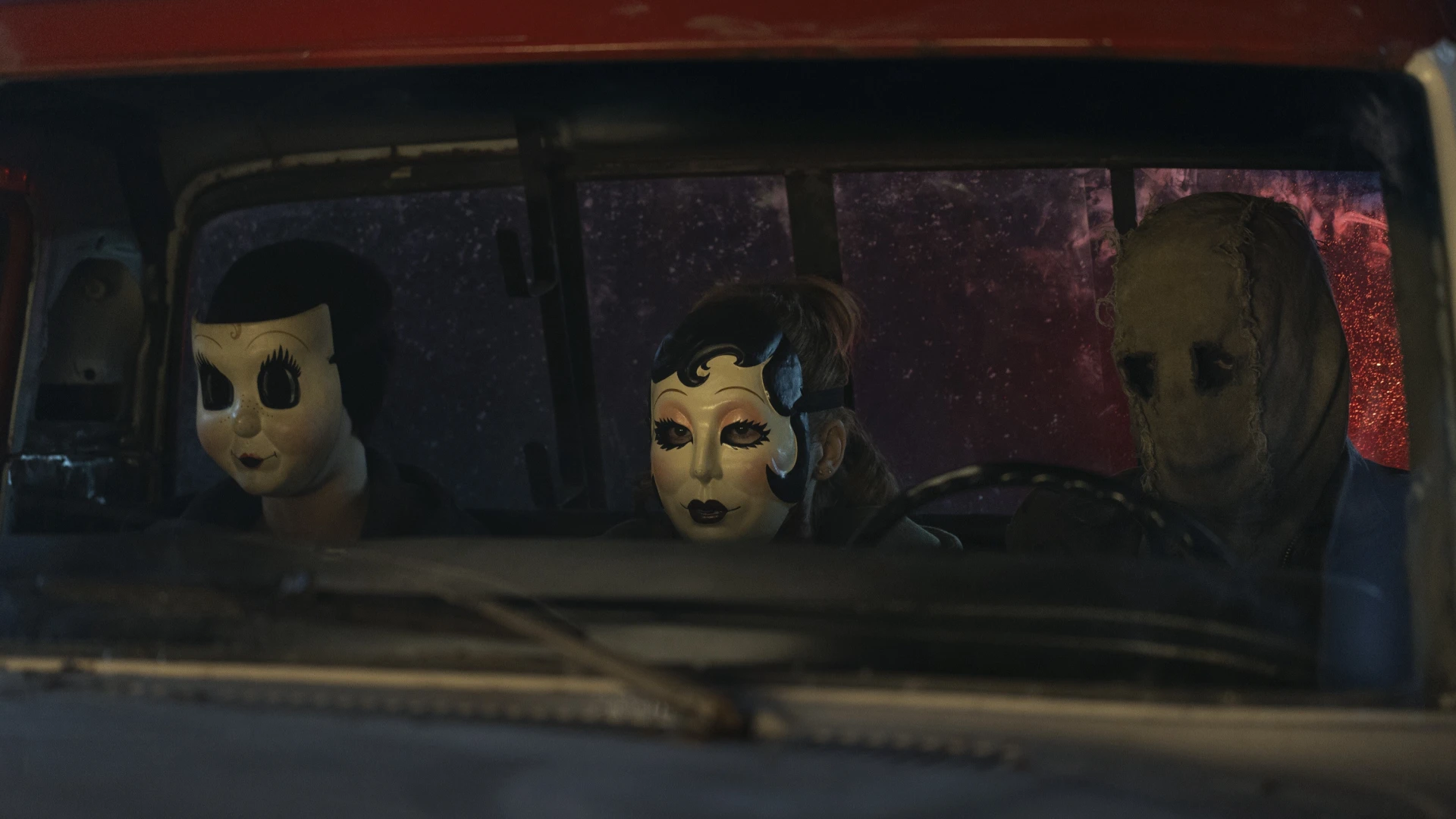 Sát Nhân Giấu Mặt: Chương 3 - The Strangers: Chapter 3